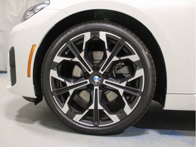 2025 BMW 2 Series 230i - Photo 43