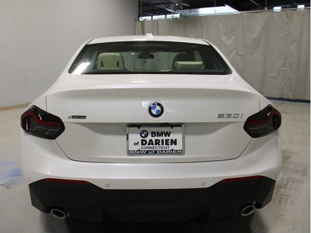 2025 BMW 2 Series 230i - Photo 31