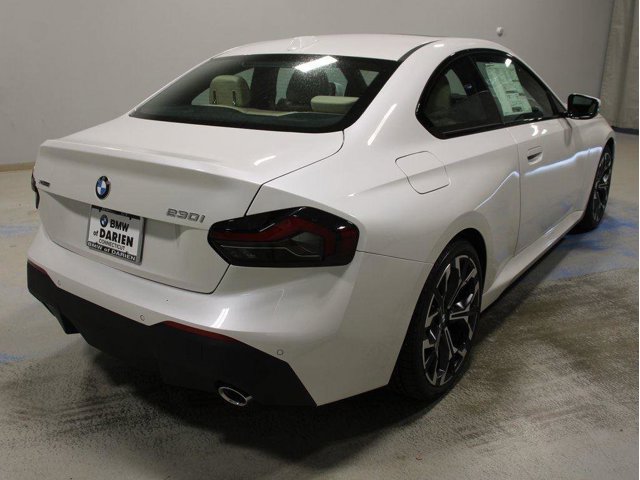 2025 BMW 2 Series 230i - Photo 32