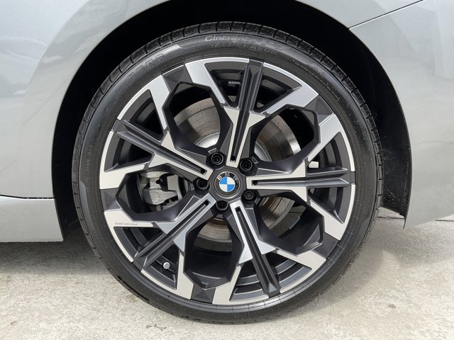 2025 BMW 2 Series 230i - Photo 39