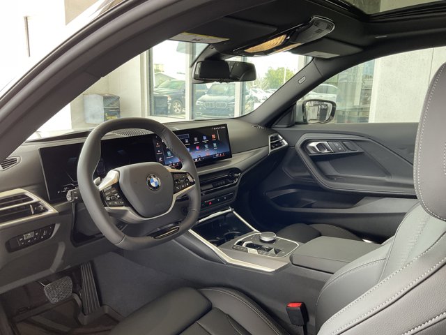 2025 BMW 2 Series 230i - Photo 41