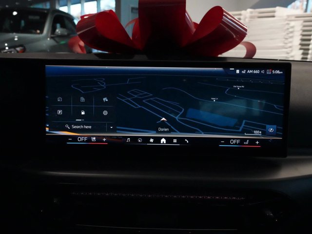 2025 BMW 2 Series 230i - Photo 38