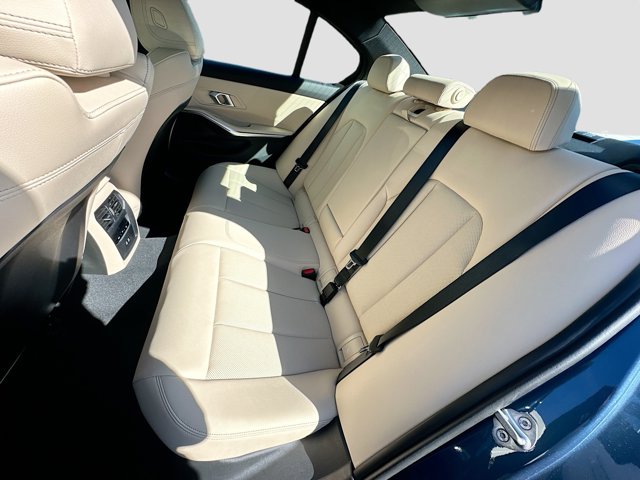 2026 BMW 3 Series 330i - Photo 20