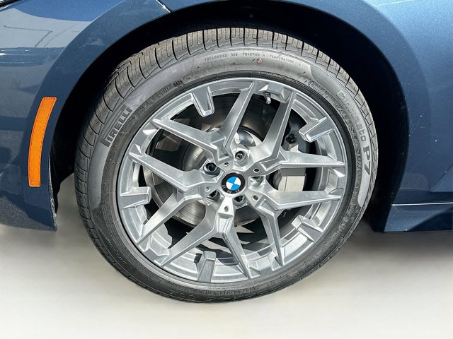 2026 BMW 3 Series 330i - Photo 26