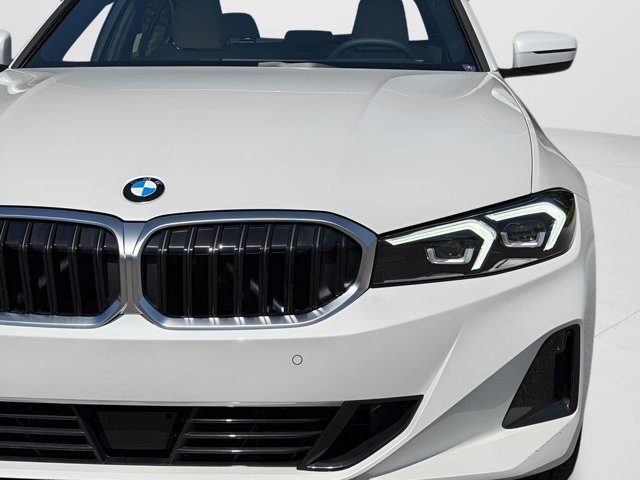 New 2026 Mineral White Metallic BMW 330i image 27