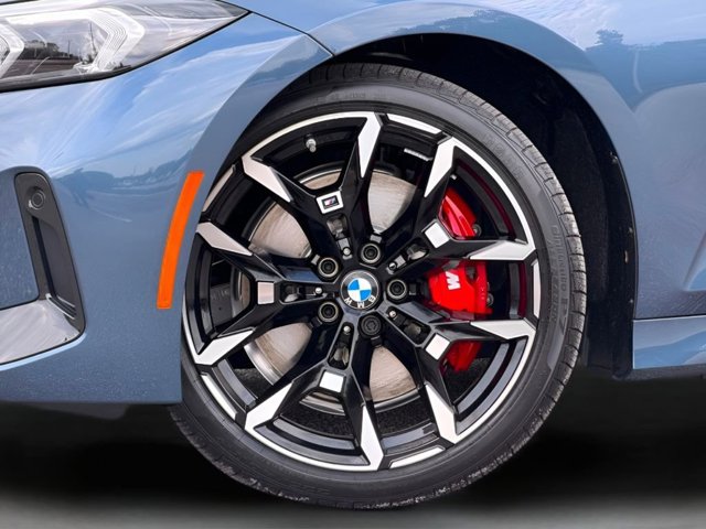 New 2026 Arctic Race Blue metallic BMW 330i image 27