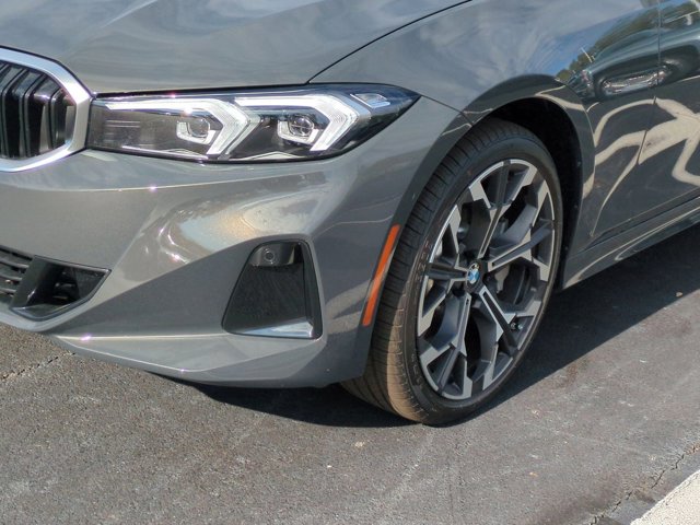 New 2026 Dravit Grey Metallic BMW 330i NA xDrive image 6