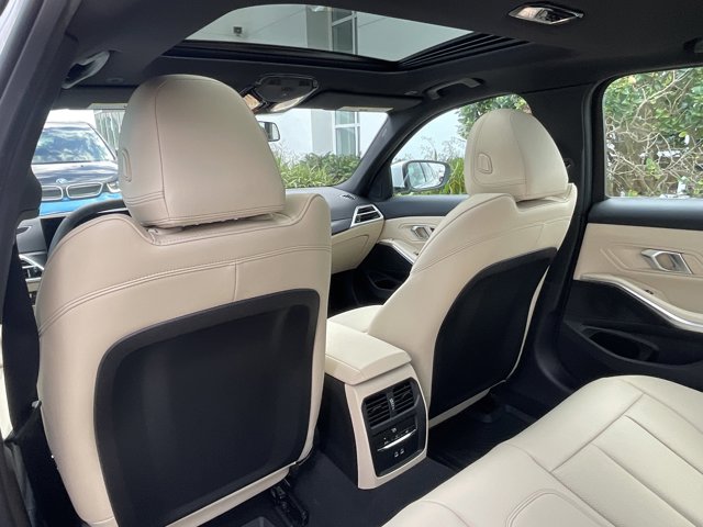 2026 BMW 3 Series 330i - Photo 60