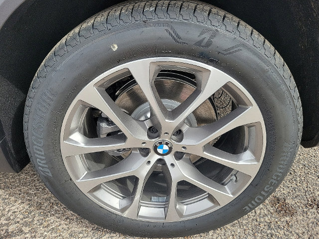 2026 BMW X5 40i - Photo 40