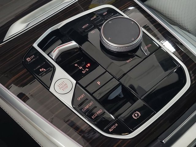 New 2026 Brooklyn Grey Metallic BMW sDrive40i image 13