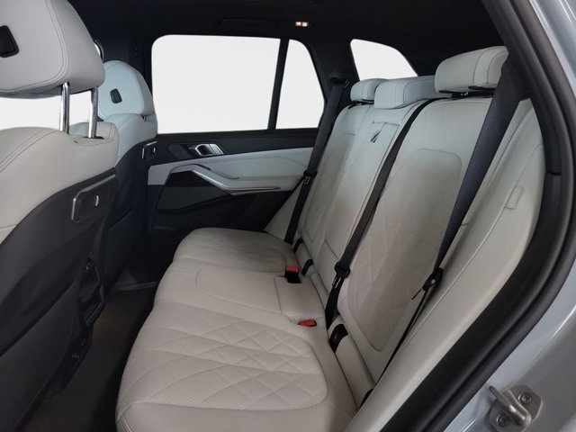 New 2026 Brooklyn Grey Metallic BMW sDrive40i image 8