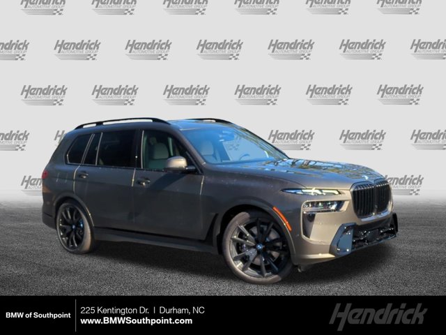 2026 BMW X7 xDrive40i's photo