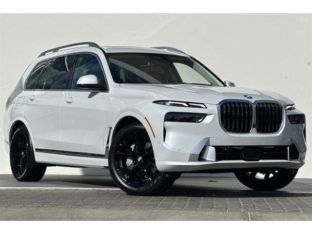 2025 BMW X7 xDrive40i