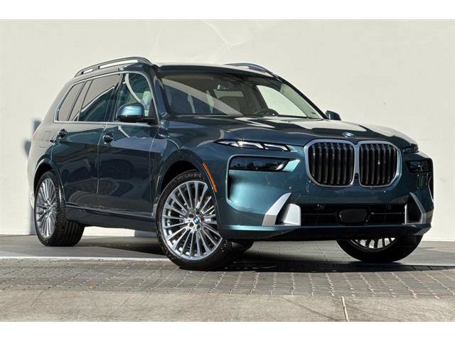 2025 BMW X7 xDrive40i