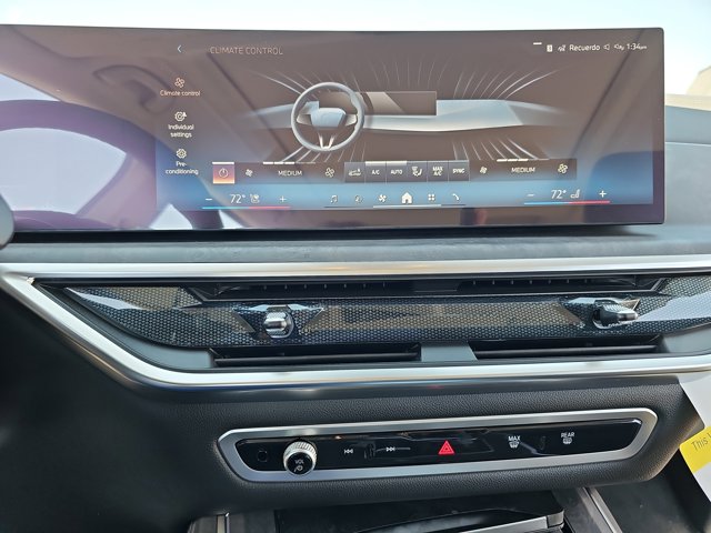 2026 BMW X7 40i - Photo 65