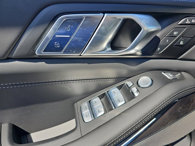 2026 BMW X7 40i - Photo 69
