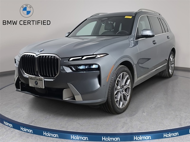 2024 BMW X7 40i's photo