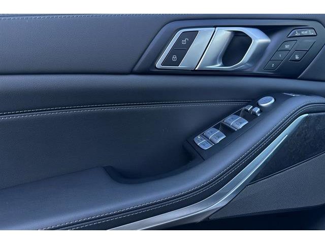 New 2025 BMW X7 xDrive40i New 2025 BMW X7 xDrive40i
