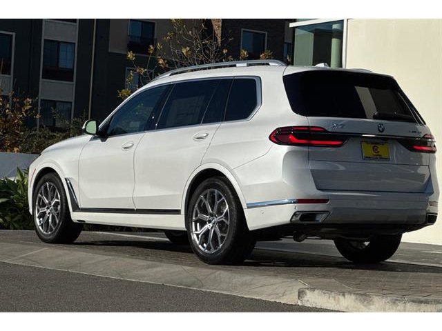 New 2025 BMW X7 xDrive40i New 2025 BMW X7 xDrive40i