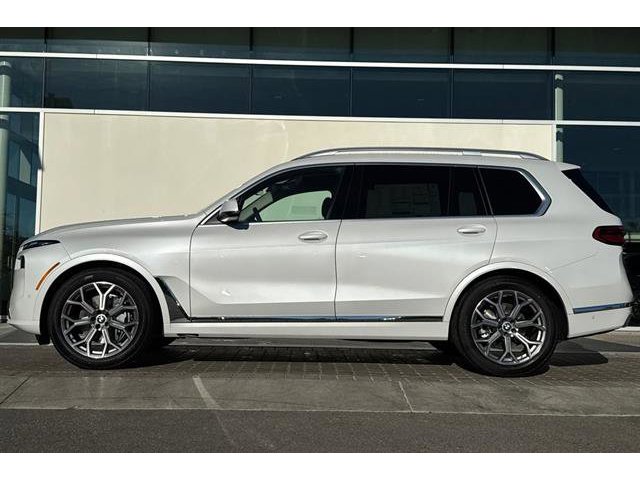 New 2025 BMW X7 xDrive40i New 2025 BMW X7 xDrive40i