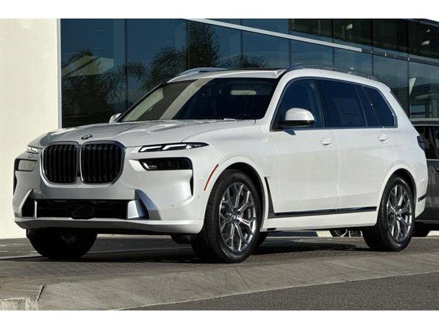 New 2025 BMW X7 xDrive40i New 2025 BMW X7 xDrive40i
