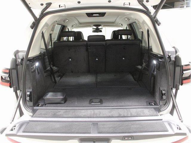 2026 BMW X7 40i - Photo 48