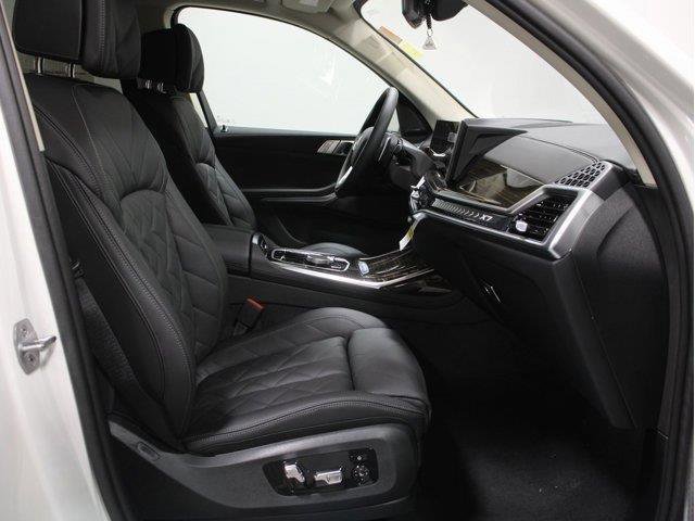 2026 BMW X7 40i - Photo 28