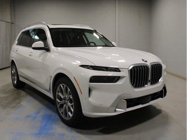 2026 BMW X7 40i - Photo 32