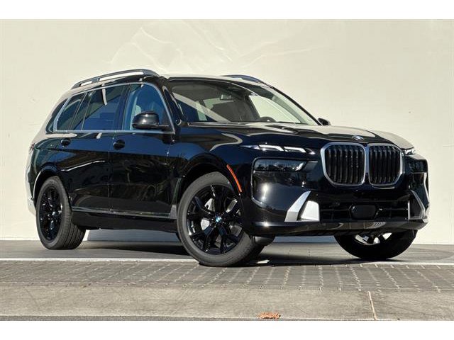 2025 BMW X7 xDrive40i