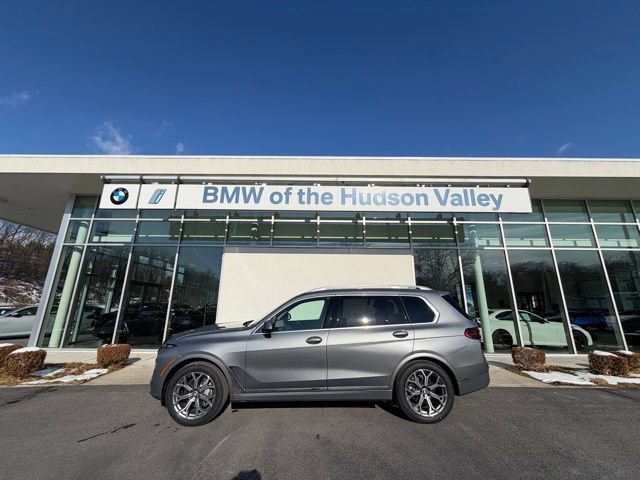 2026 BMW X7 xDrive40i
