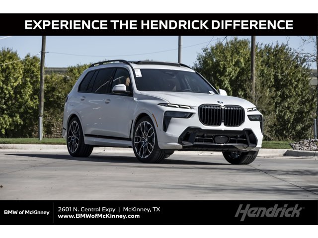 2026 BMW X7 40i's photo