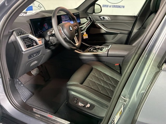 2026 BMW X5 40i - Photo 13