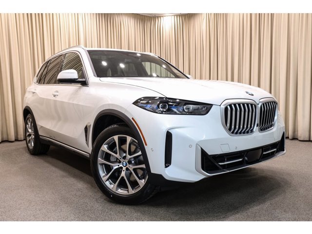 Used 2024 BMW X5 40i with VIN 5UX23EU01R9V87971 for sale in Akron, OH