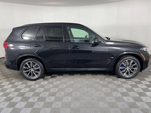 New 2026 Black Sapphire Metallic BMW xDrive40i image 2
