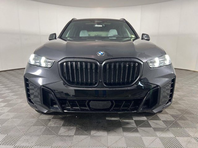 New 2026 Black Sapphire Metallic BMW xDrive40i image 5