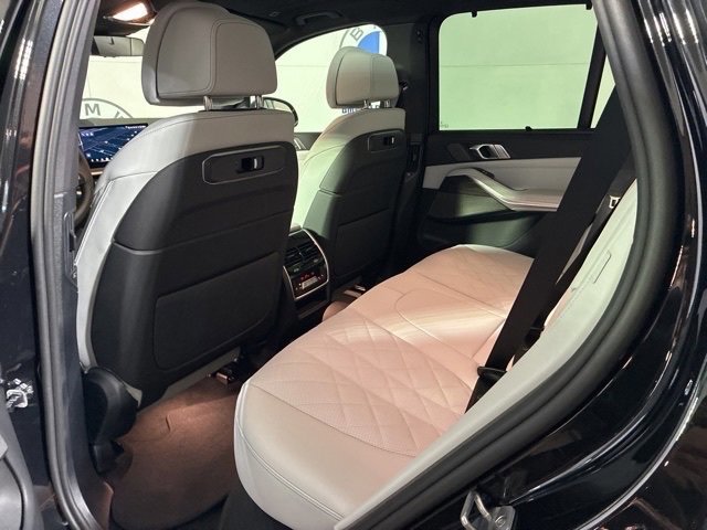 2026 BMW X5 40i - Photo 27