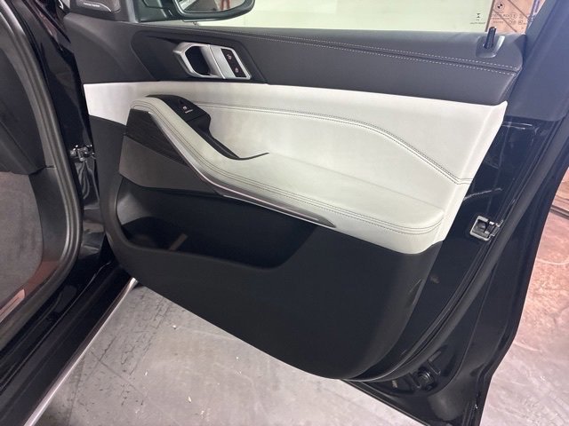 2026 BMW X5 40i - Photo 34