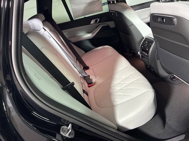 2026 BMW X5 40i - Photo 35