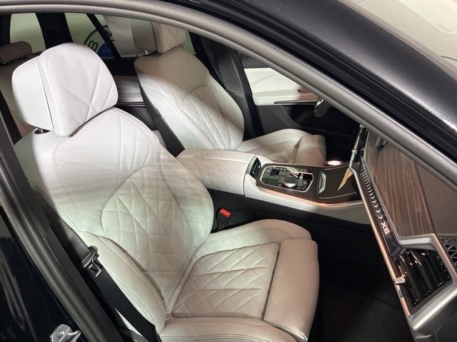 2026 BMW X5 40i - Photo 37
