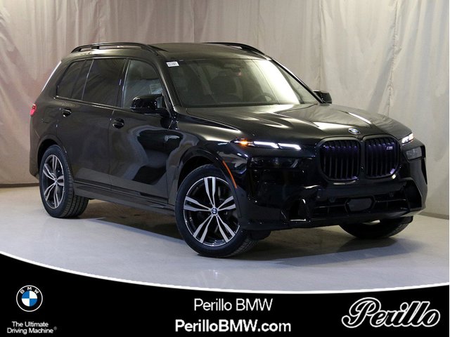 2025 BMW X7 M60i