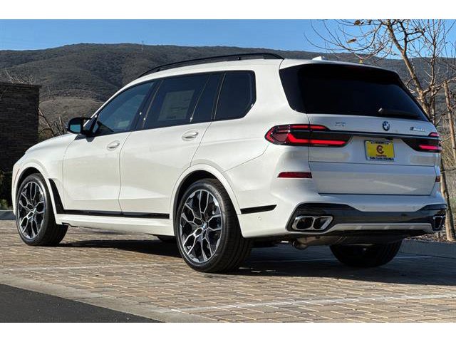 New 2025 BMW X7 M60i New 2025 BMW X7 M60i