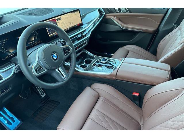 New 2025 BMW X7 M60i New 2025 BMW X7 M60i