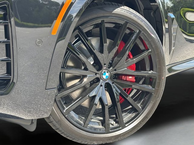 New 2026 Black Sapphire Metallic BMW M60i image 26