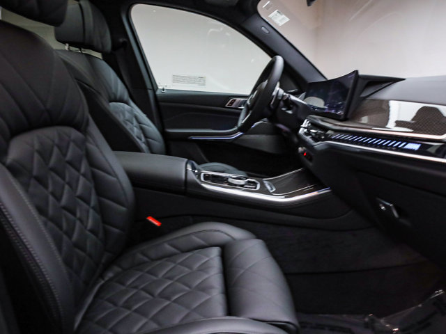 2026 BMW X5 M60i - Photo 46