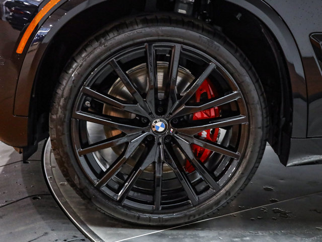 2026 BMW X5 M60i - Photo 35