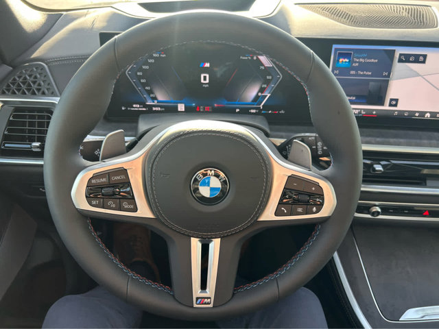 2026 BMW X5 M60i - Photo 73