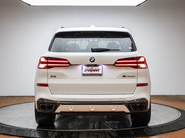 2026 BMW X5 M60i - Photo 37
