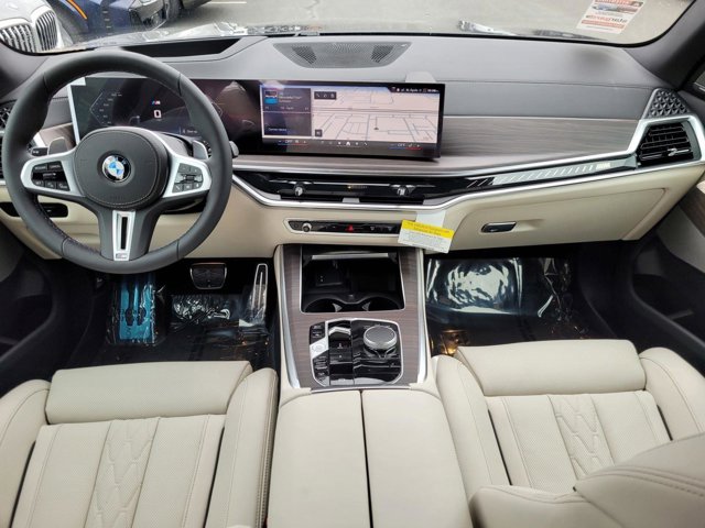 2026 BMW X5 M60i - Photo 34