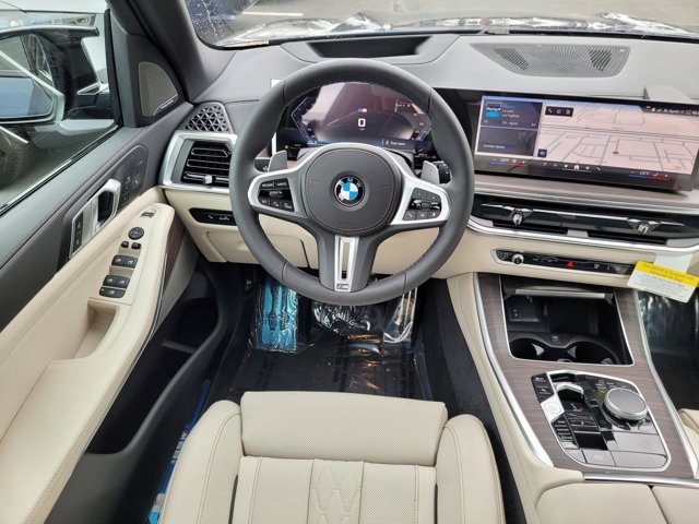 2026 BMW X5 M60i - Photo 35