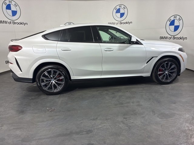 2026 BMW X6 40i